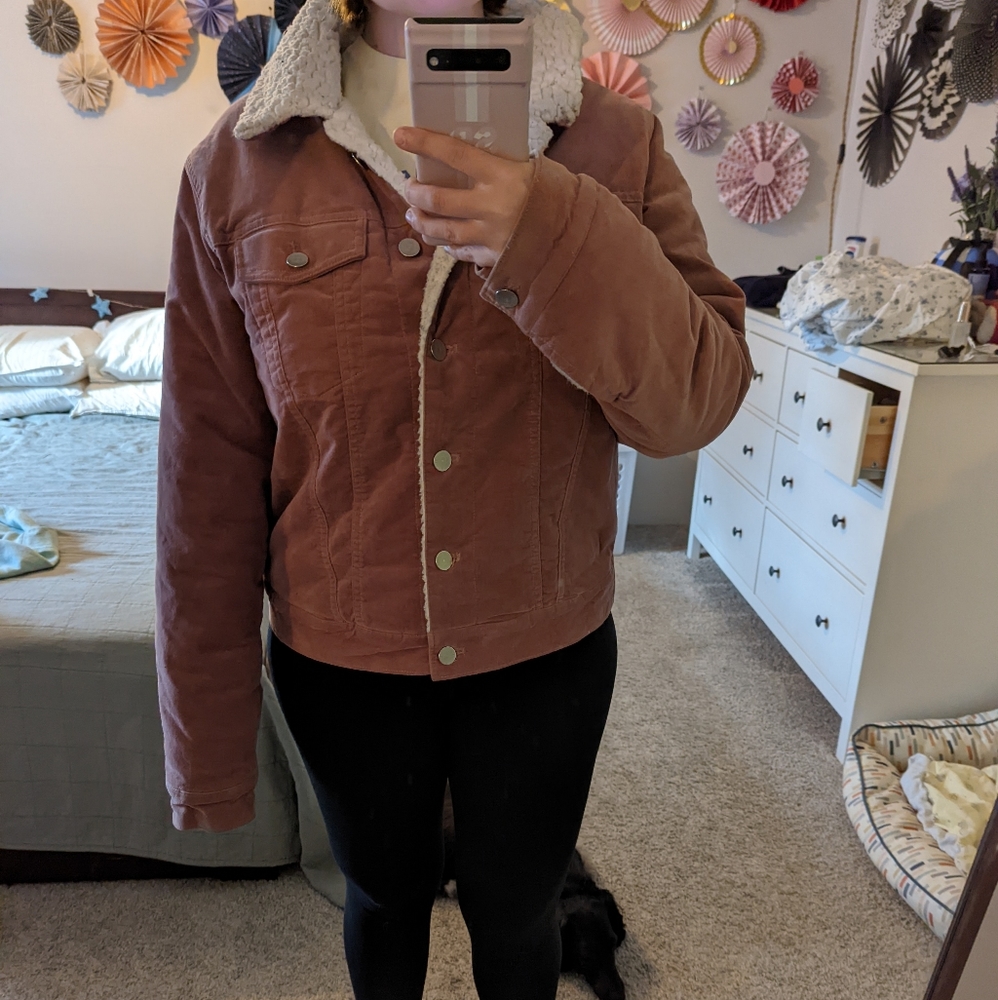 Sherpa lined cropped shacket